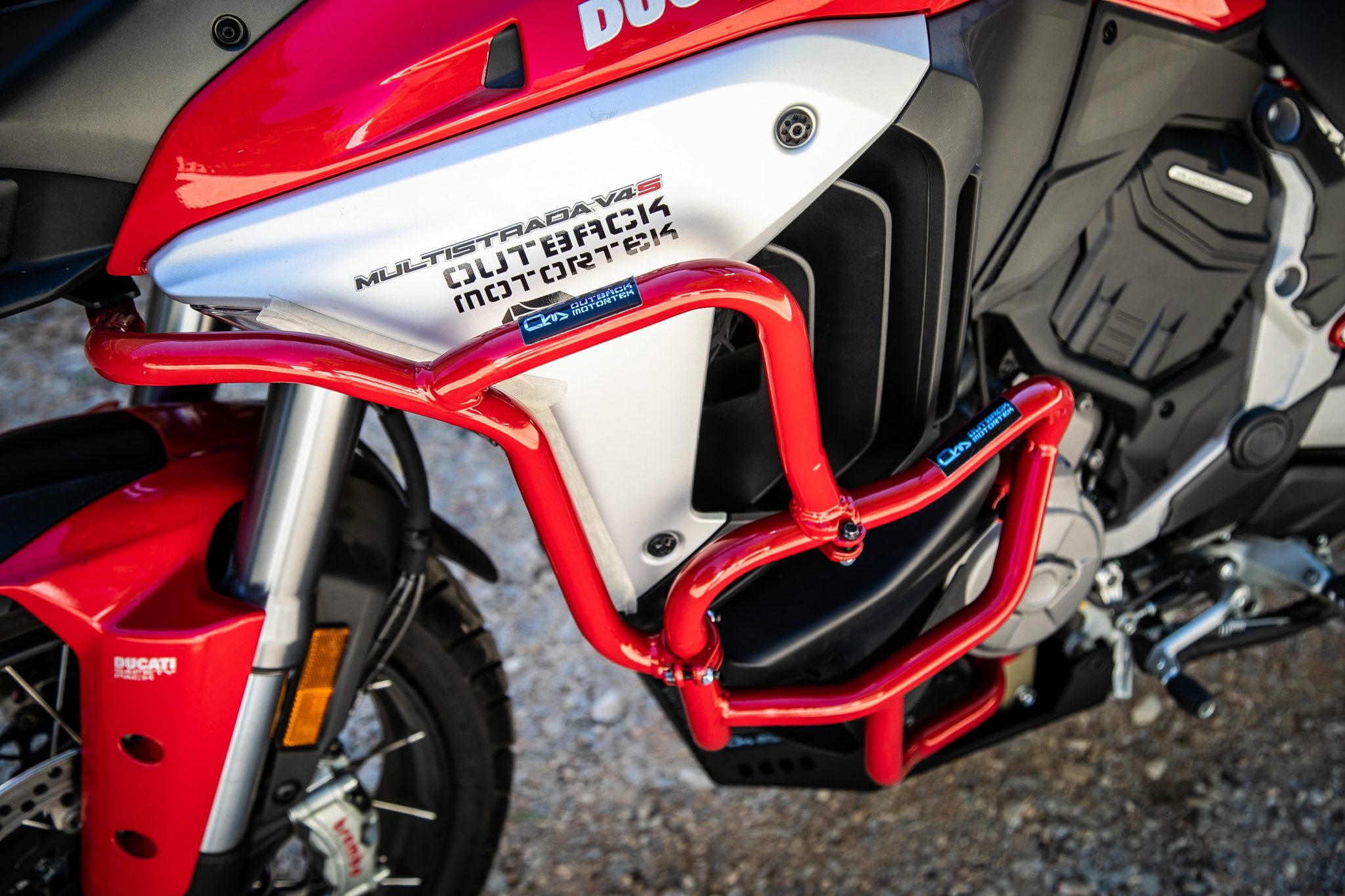 Ducati Multistrada V4 - Barras de Defensa Superiores – Outback Motortek